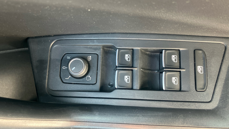 Volkswagen T-Roc 1.5 TSI R-Line 5dr Petrol Hatchback